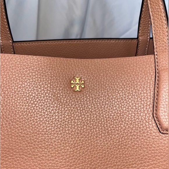 Tory Burch NWOT Blake Leather Tote and Wristlet -Color Pink Moon - Picture 3 of 7